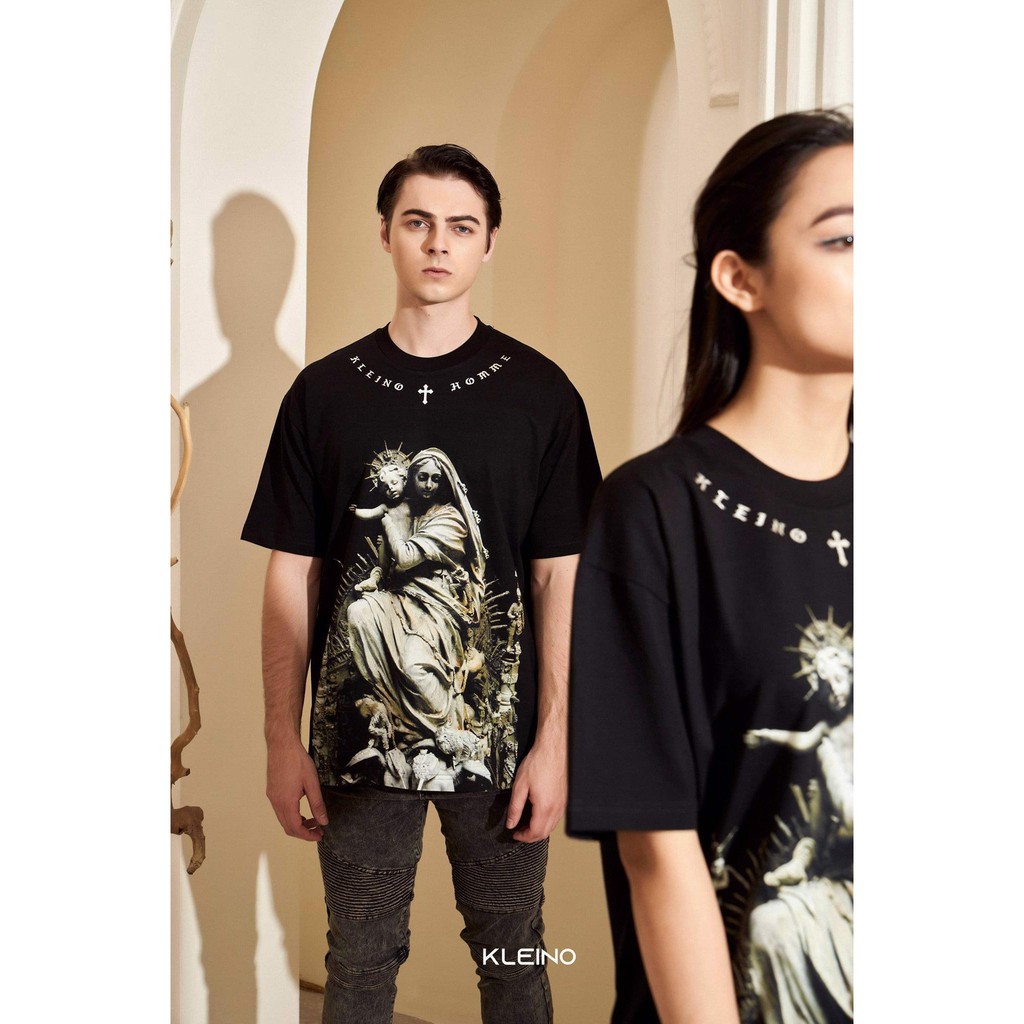 Áo phông cổ tròn unisex KLEINO Maria Jesus