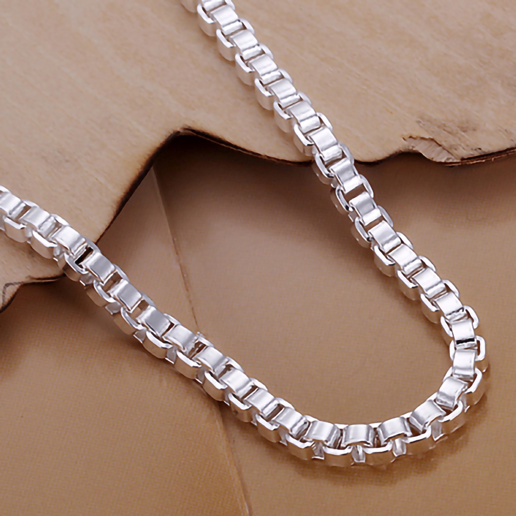 Vòng đeo tay thiết kế đơn giản thời trang dành cho nam và nữ