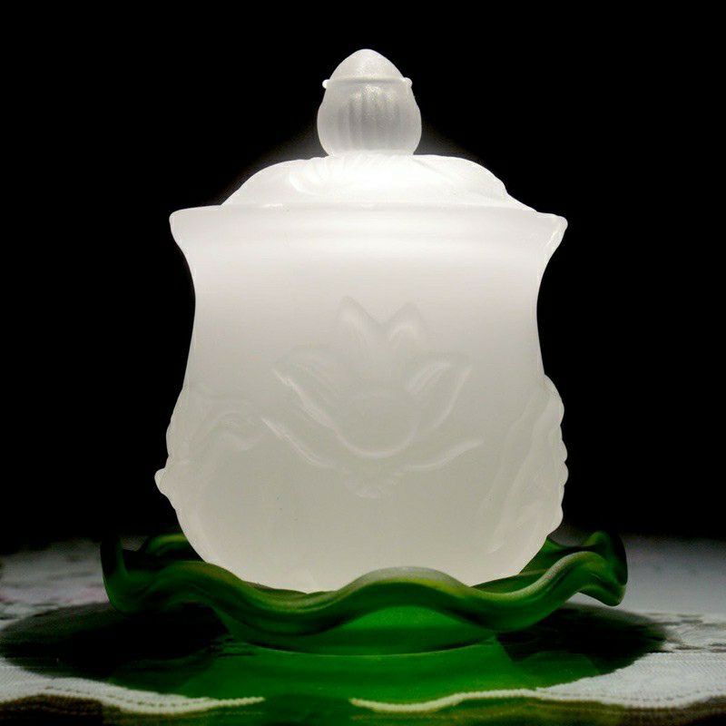 Ly nước thờ cúng