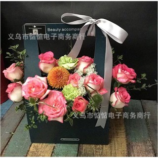 Hộp giấy cắm hoa