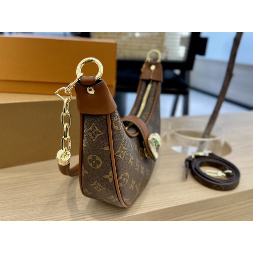 Túi L.v Size 23 Cm Đeo Chéo Đeo Kẹp Nách Hoa Nâu Cao Cấp Hàng Full Box Nam Châm MTA