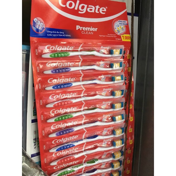 Vỉ 12 cây bàn chải đánh răng Colgate Premier Clean giá bao bì 7k