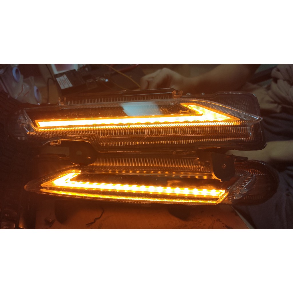 Bộ 2 đèn led calang, led mý có xihan chạy đuổi cực chất Cho Xe Vios 2019 2020