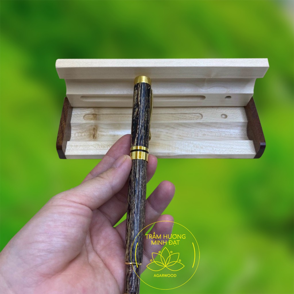 Bút Gỗ Trầm Hương - Trầm Sánh Chìm - Có nhận khắc tên theo yêu cầu - Quà Tặng Sếp Người Thân Đồng Nghiệp