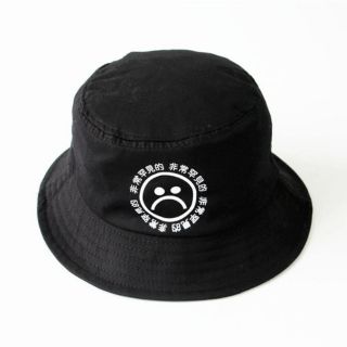 [Order] Mũ bucket vành đen icon mặt mếu