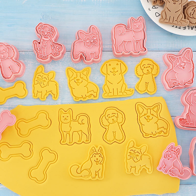 Set 8 Khuôn Cắt Bánh Quy Tạo Hình Chú Chó 3D Dễ Thương