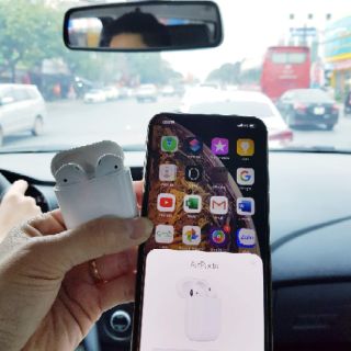 Tai nghe Bluetooth i12 !
