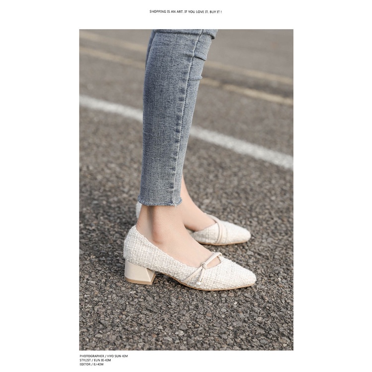 Giày mũi nhọn đế dày thời trang dành cho mùa xuân 2021