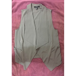 Áo gile F21 auth thanh lý
