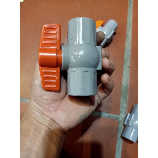 Van khóa nhựa ống nước 21 ,27 ,34.