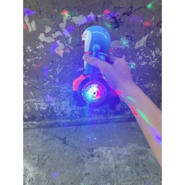 Đồ Chơi Lồng Đèn Doraemon tự chạy
