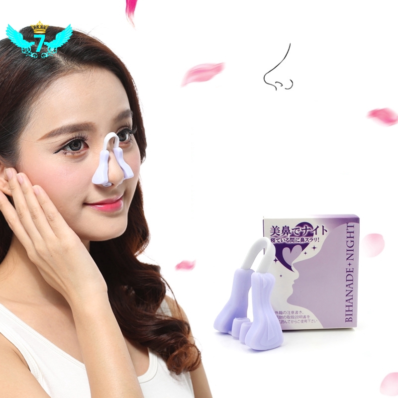 Kẹp nâng mũi bằng nhựa thiết kế độc đáo tiện lợi