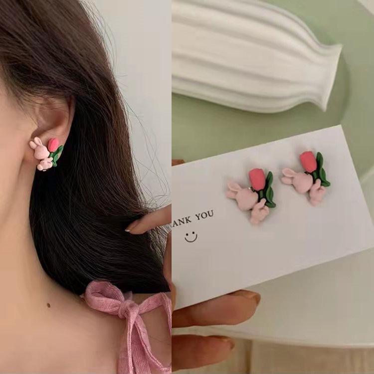 Khuyên Tai Hình Trái Tim Phong Cách Tối Màu Phong Cách Mới 2022