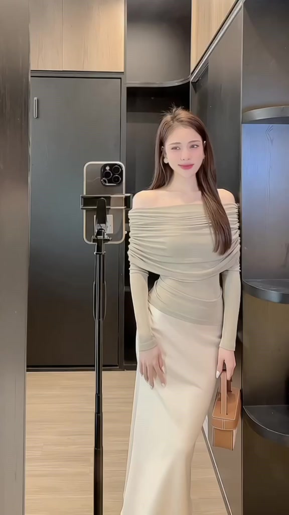 Chân Váy Lụa Mio Lady Cạp Ngang Rốn Dáng Dài Đuôi Cá Nhẹ Chất Lụa Hai Lớp - Miolady | BigBuy360 - bigbuy360.vn