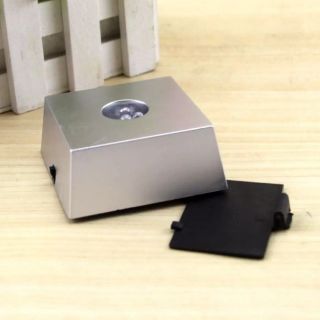 Đế đèn led thay đổi màu sắc