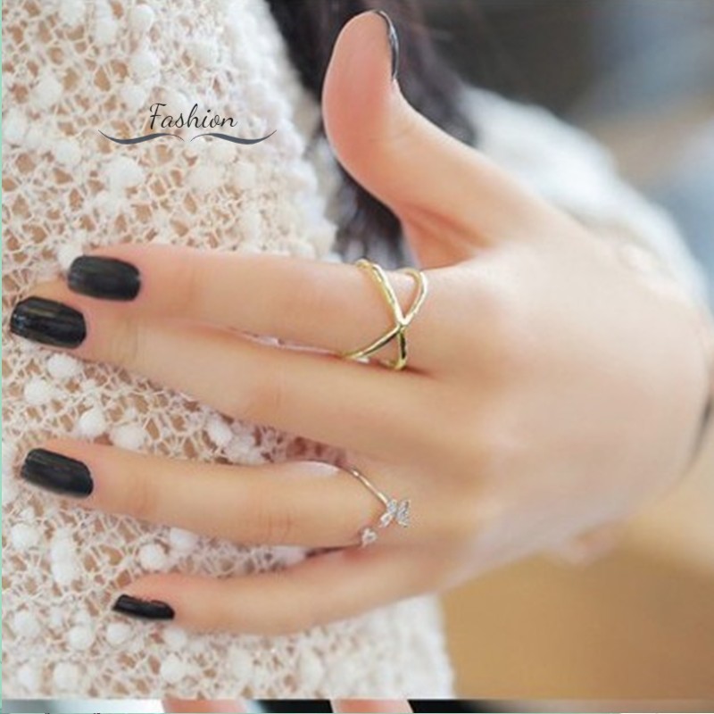 Nhẫn đeo tay kim loại tạo hình chữ thập thời trang cho nữ