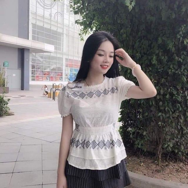 Áo thô thêu dư xịn