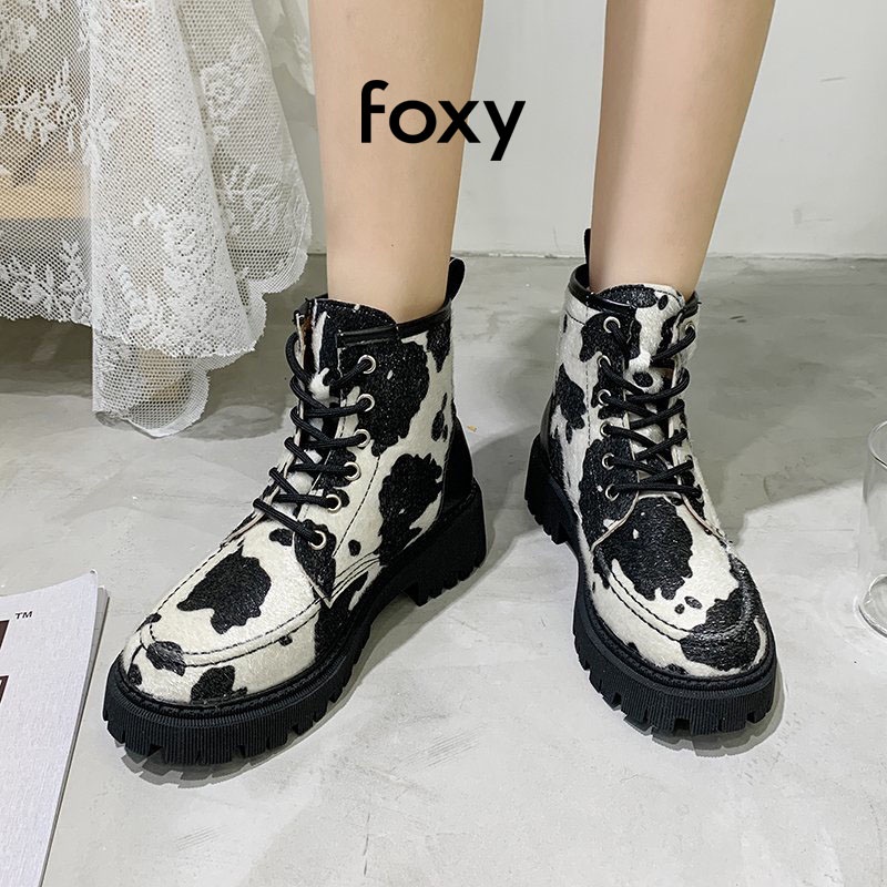 Giày Boots Nữ Cổ Thấp Giày Bốt Nữ FOXY Phong Cách Ulzzang Hoạ Tiết Bò Sữa - FOX033