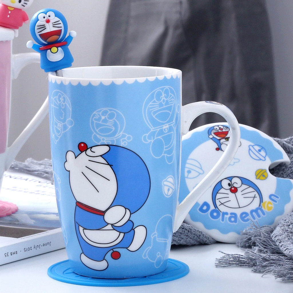 Cốc sứ uống nước Volemer kèm nắp + muỗng hình Hello Kitty / Doraemon