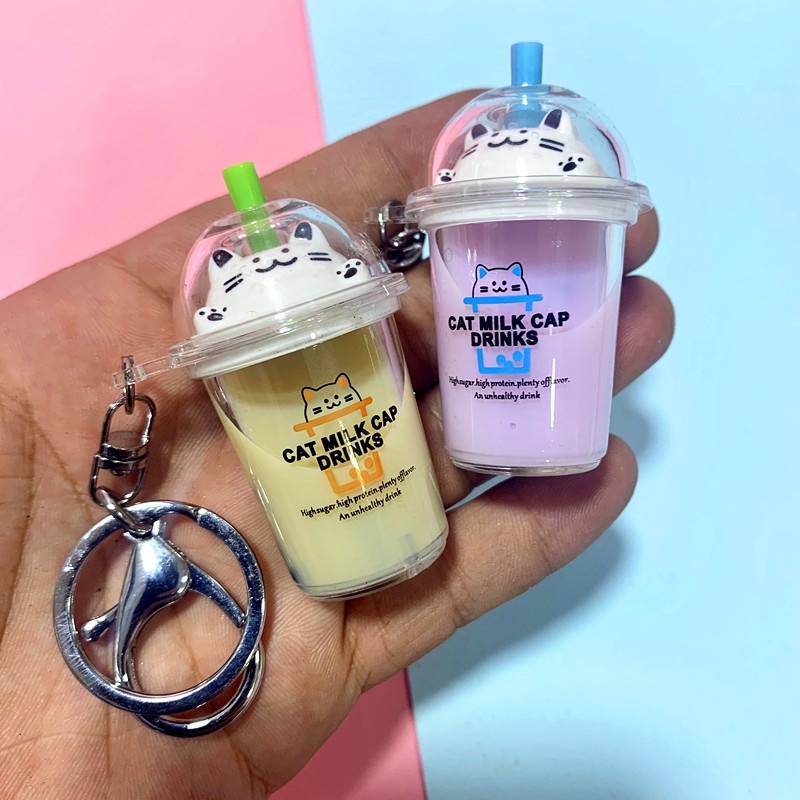 Móc Khóa Hình Mèo Đội Nón Trà Sữa Dễ Thương