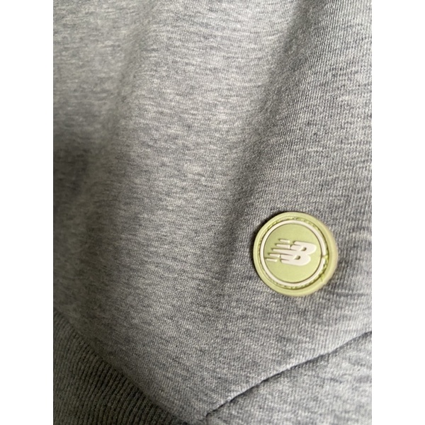 ÁO JACKET NEW BALANCE 2HAND