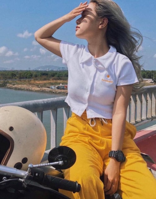 Áo croptop hoa cúc khuy bấm ullzang 5 màu