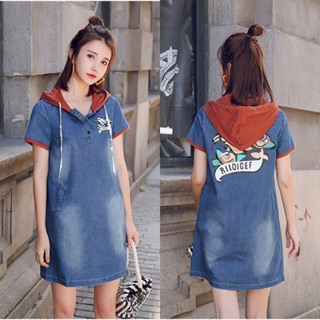 Đầm jean tay ngắn kèm nón trùm đầu phối túi