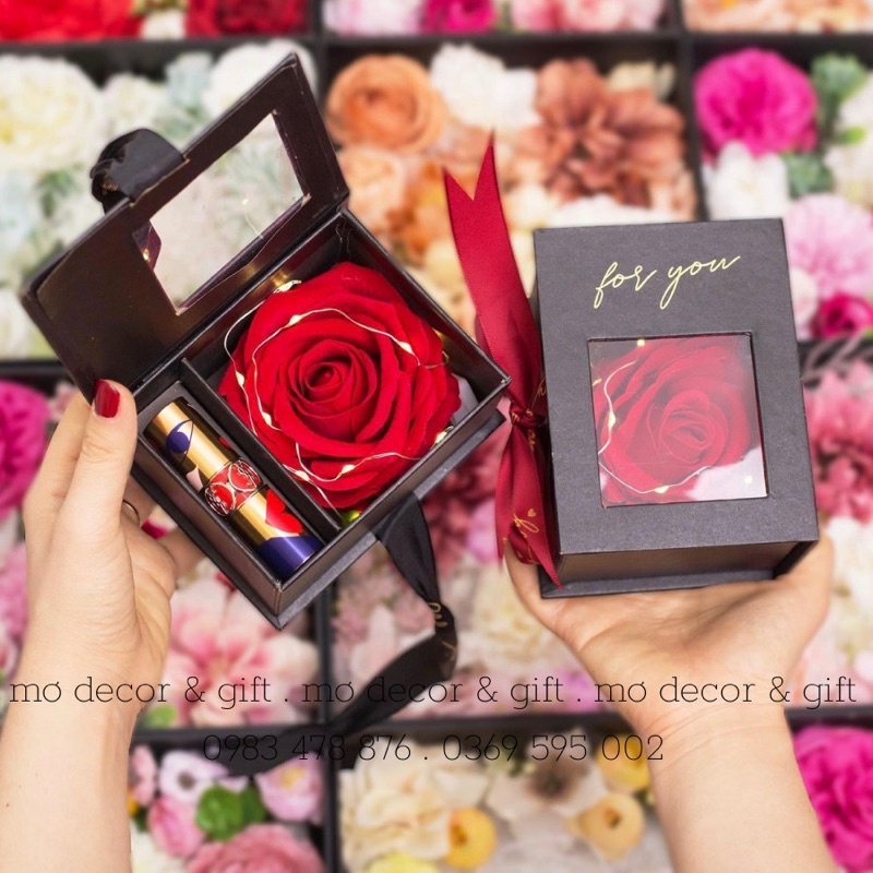 Hộp Hoa Mặt Mika Ngắn Đựng Son, Đựng Quà Kích Thước 12cm x 9,5cm x 8cm - MƠDECOR