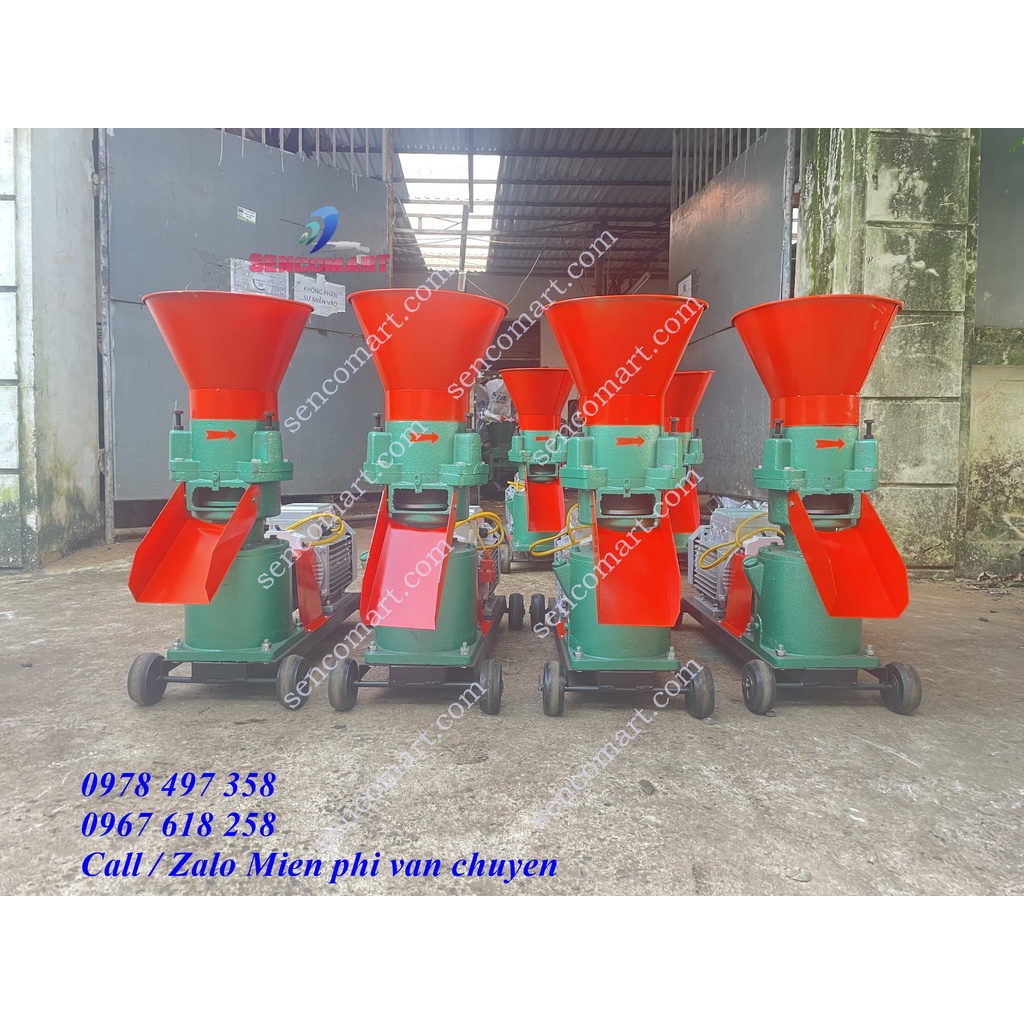 Nơi bán máy ép cám viên, làm cám viên cho dê giá rẻ