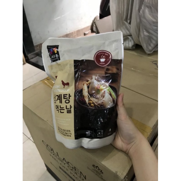 Canh Gà hầm sâm Moguchon Hàn Quốc (850gr)