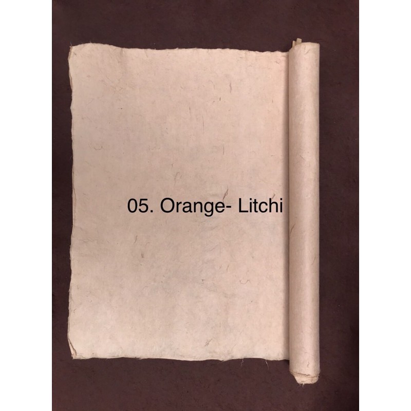 Giấy Dướng, giấy thủ công truyền thống của Việt Nam làm từ vỏ cây Dướng, tương đương khổ A2