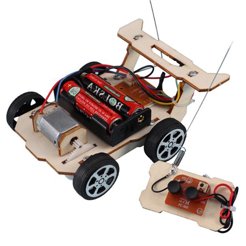 Xe ô tô điều khiển từ xa lắp ghép | Car Assembling and Remote | CTK1-2.4