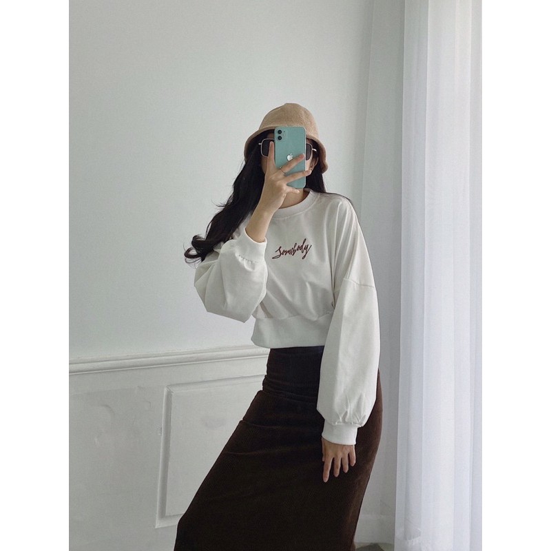 Áo croptop somebody