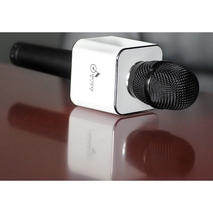Micro karaoke Bluetooth Q7 thế hệ mới