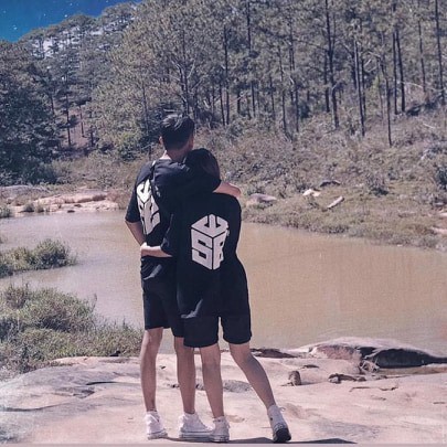 Áo thun SWE LOGO ĐEN TRẮNG basic form rộng tay lỡ unisex nam nữ cặp đôi đẹp ulzzang Hàn Quốc 2020