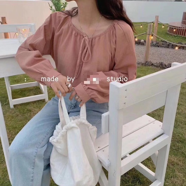 Áo thô cổ nơ dài tay