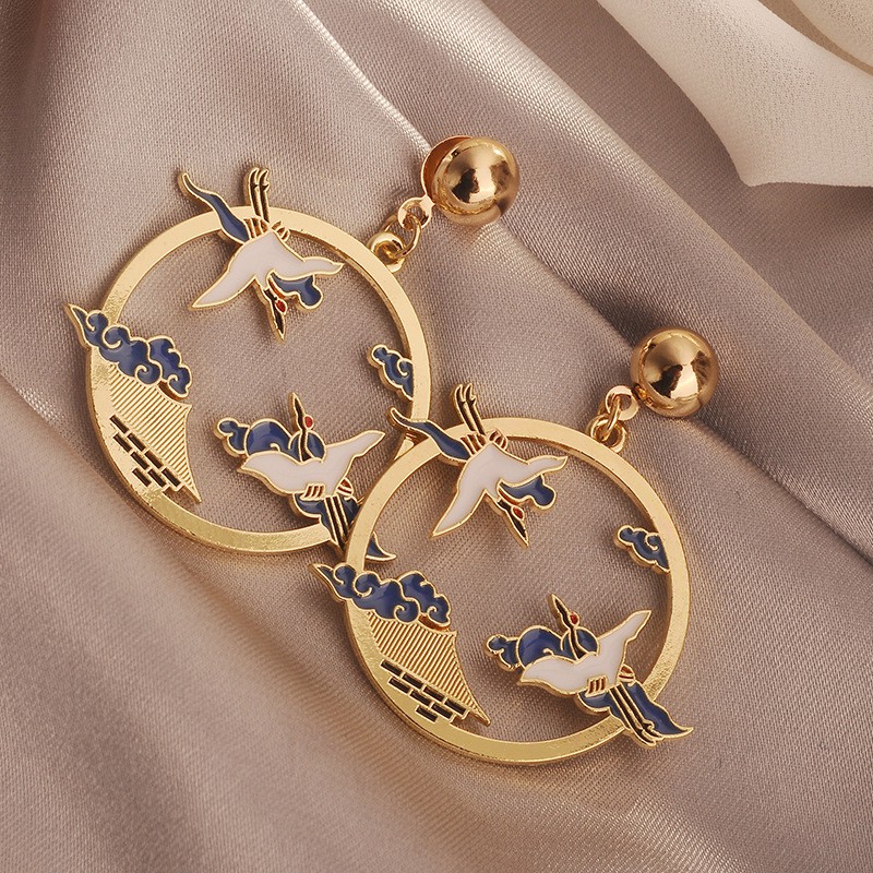 Bông Tai Dáng Dài Hình Chim Hạc Phong Cách Trung Hoa