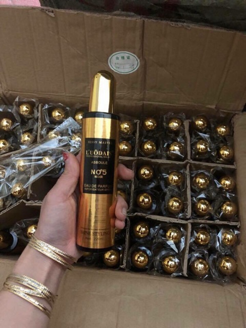 xịt Dưỡng Tóc Hương Nước Hoa No5 | BigBuy360 - bigbuy360.vn