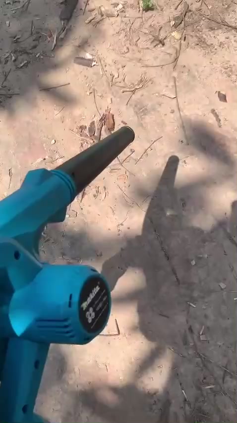 Máy thổi bụi & hút bụi Makita hàng bãi Nhật