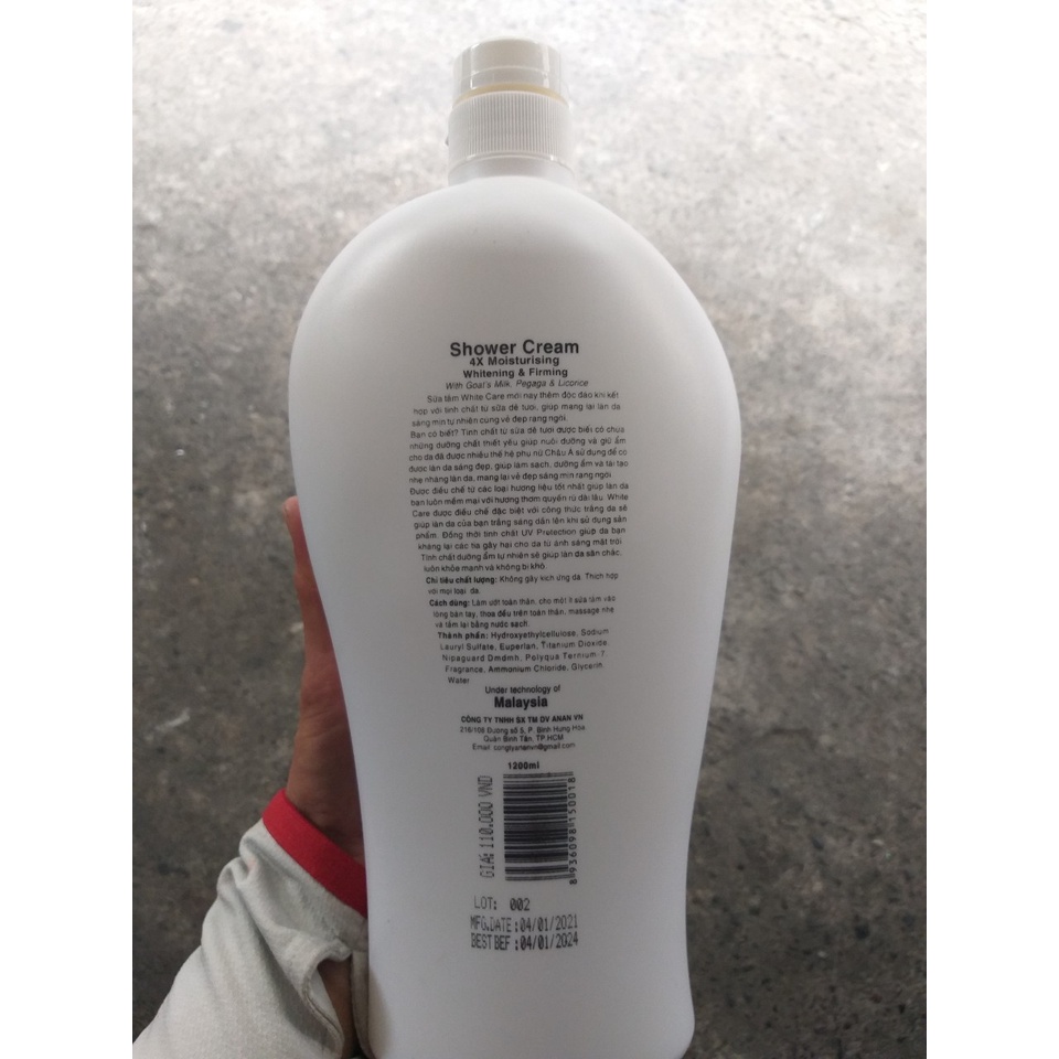 Sữa tắm dê White care 4x chai 1200ml