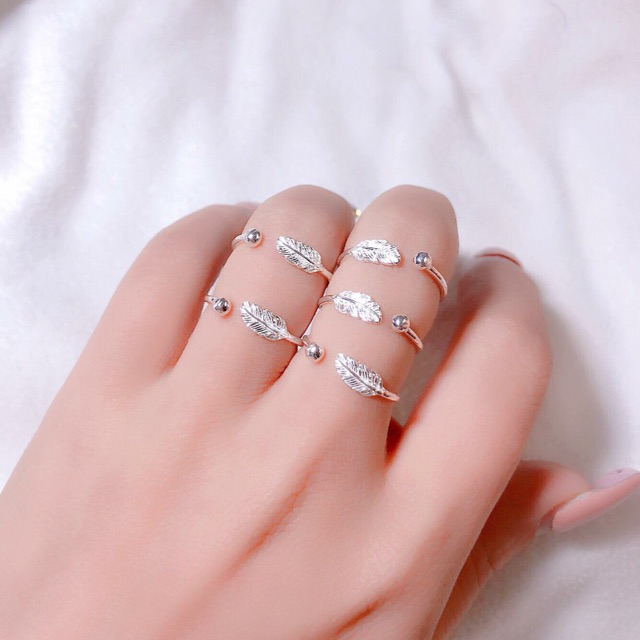 Nhẫn bạc lông vũ