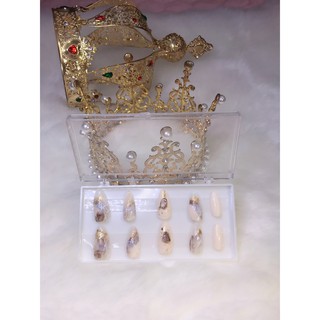 Nail box Móng úp