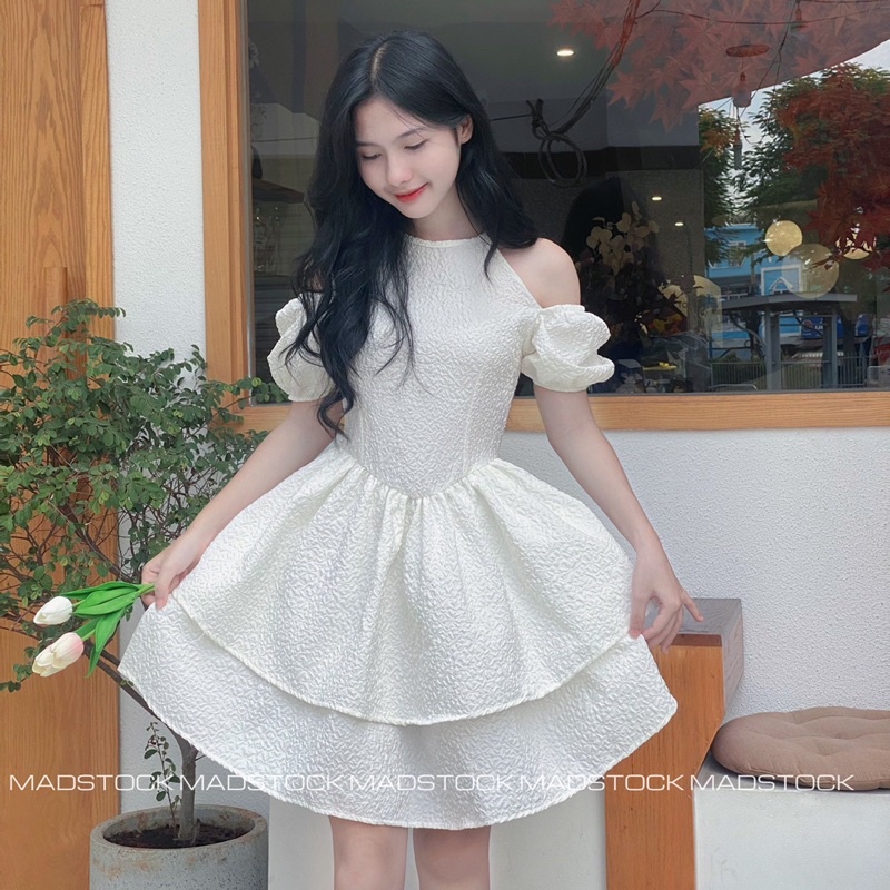 VÁY CỔ YẾM Xốp TAY BỒNG HOA THỊ HAI TẦNG BỒNG XOÈ CÔNG CHÚA ❤️ Váy đi biển, dự tiệc, sinh nhật madstock