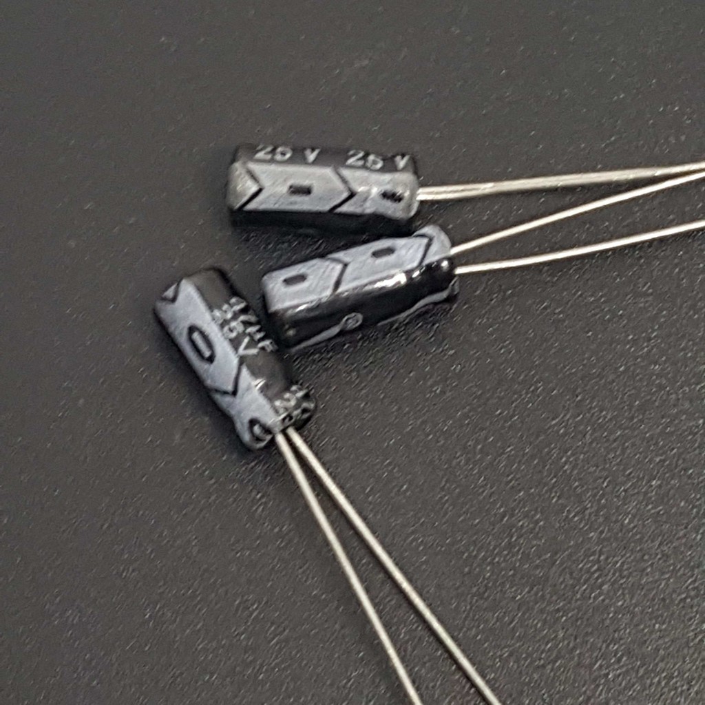 10 con  Tụ 47uf/25V
