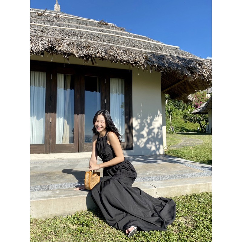 Maxi dài hở lưng