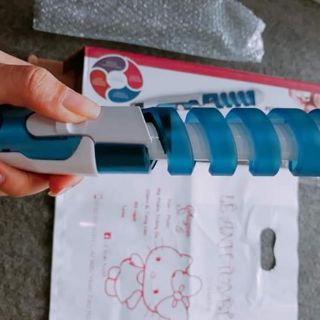 MÁY LƯỢC LÀM TÓC XOĂN NOVA