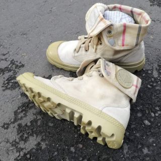 giày palladium chính hãng size 39
