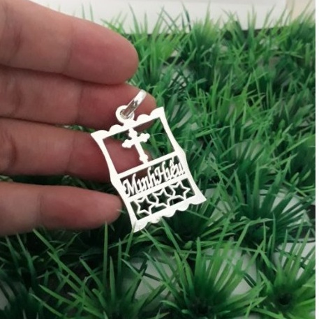 MẶT DÂY CHUYỀN BẠC KHẮC TÊN CÓ HÌNH THÁNH GIÁ CHO BÉ TRAI