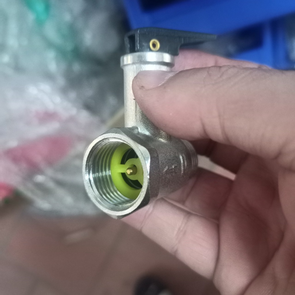 Van 1 chiều , bình nóng lạnh DG