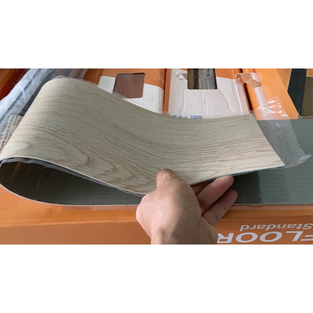 Sàn nhựa giả vân gỗ, vân xi măng, nhựa gỗ lát nền nhà bếp keo dán tự dán, kiểu xương cá đẹp cao cấp